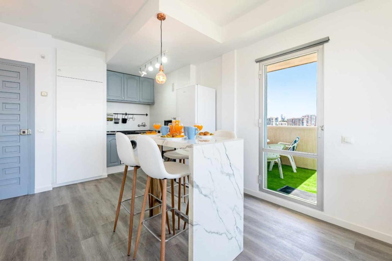 Benalbeach Apartamento Con Vistas Maravillosas مالقة المظهر الخارجي الصورة